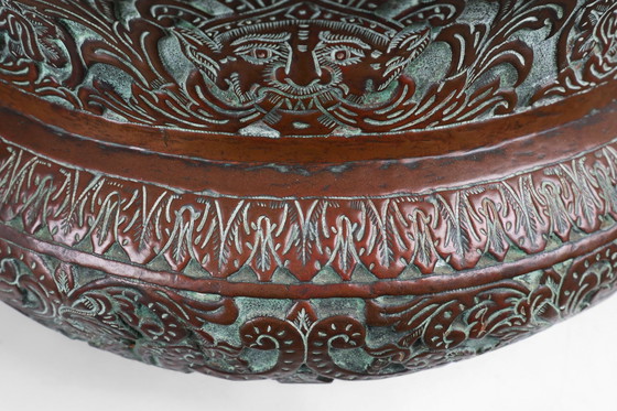Image 1 of Antieke Ottomaanse ronde gegraveerde koperen voorraadpot, ca. 1850
