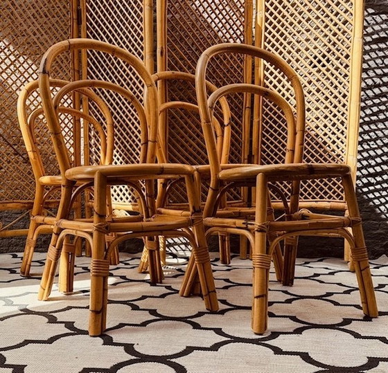 Image 1 of 4 Vintage Bamboe Eetkamerstoelen Met Webbing Zitting In Thonet Model 14