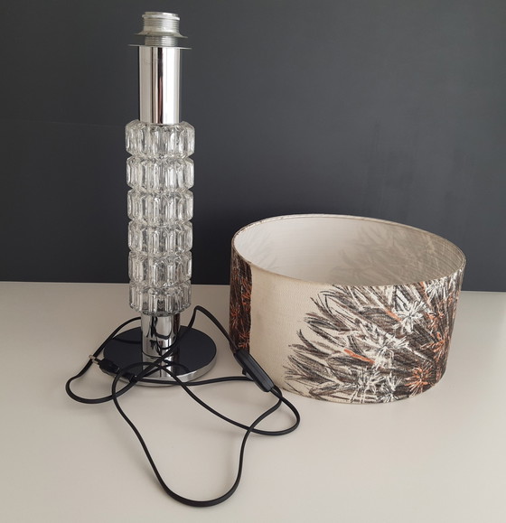Image 1 of Richard Essig Tafellamp Met Chroom En Kristal En Originele Kap