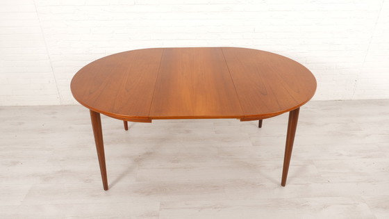 Image 1 of Vintage Eettafel | Rond | Teak | Uitschuifbaar | 114 Cm