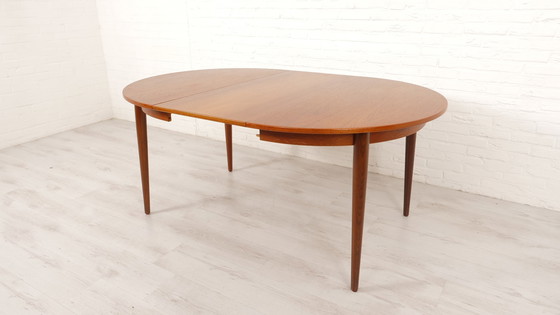 Image 1 of Vintage Eettafel | Rond | Teak | Uitschuifbaar | 114 Cm