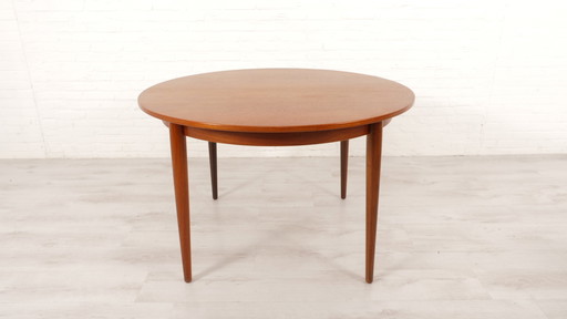 Vintage Eettafel | Rond | Teak | Uitschuifbaar | 114 Cm