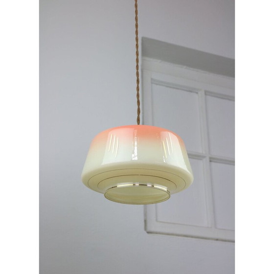 Image 1 of Vintage zalmkleurige hanglamp van glas en messing