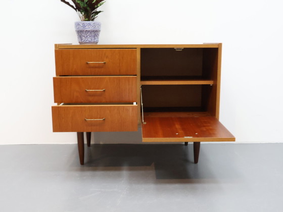 Image 1 of Vintage dressoir teak 