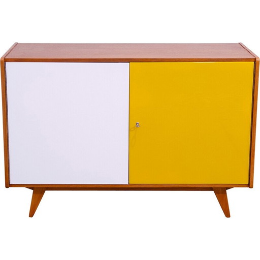 Vintage model U-450 dressoir in beukenhout van Jiří Jiroutek, Tsjecho-Slowakije 1960