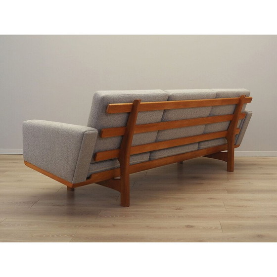 Image 1 of Vintage essenhouten bank van Hans. J. Wegner voor Getama, jaren 1960