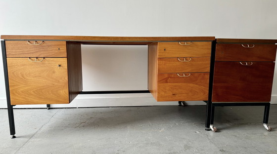 Image 1 of Vintage teak bureau met laden en archiefkast