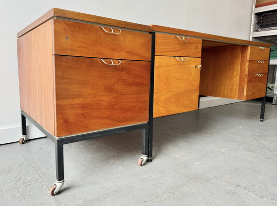 Image 1 of Vintage teak bureau met laden en archiefkast