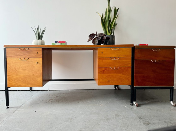 Image 1 of Vintage teak bureau met laden en archiefkast