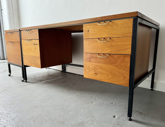 Image 1 of Vintage teak bureau met laden en archiefkast