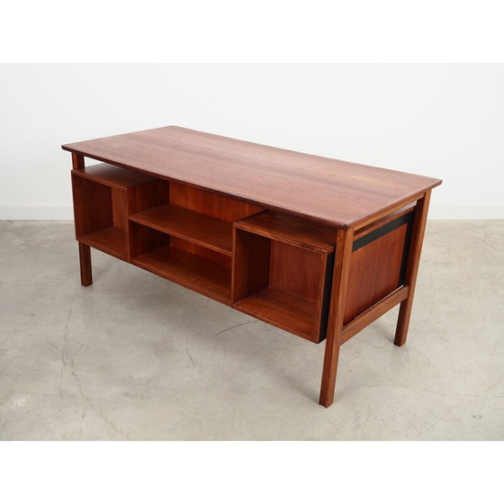 Image 1 of Teakhouten bureau, Deens ontwerp, jaren 1970, productie: Denemarken