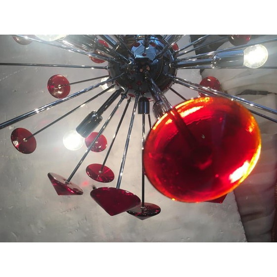 Image 1 of Italiaanse handgemaakte Murano kroonluchter met rood spoetnikglas