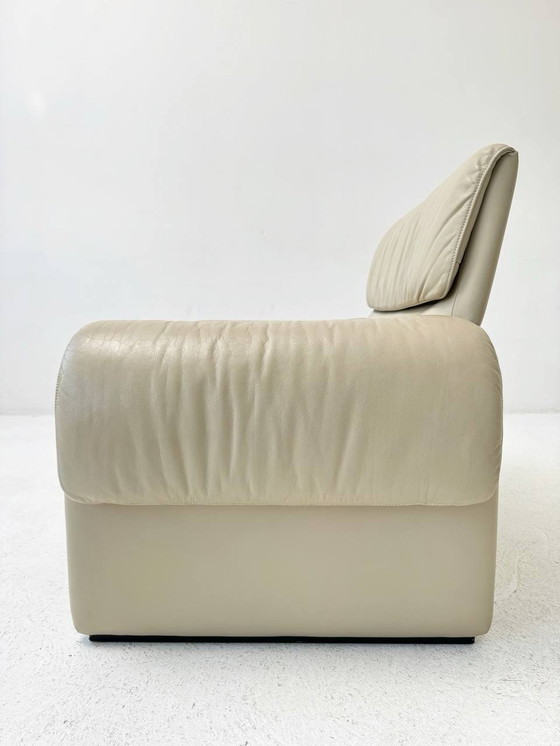 Image 1 of Ivoorkleurige fauteuil van De Sede model Ds-2011/01