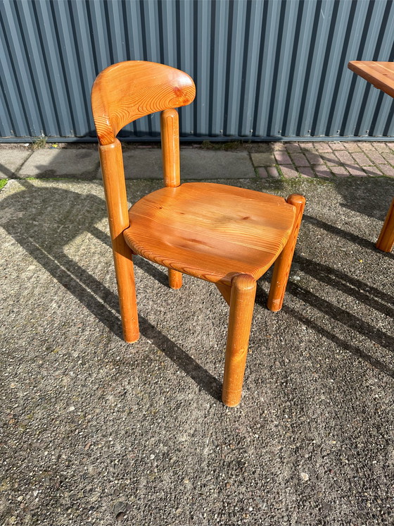Image 1 of Vintage eettafel met stoelen en krukje