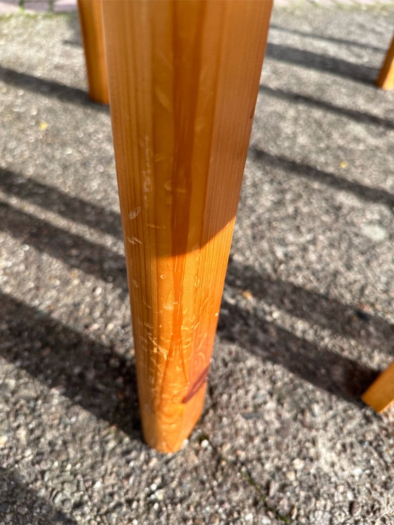 Image 1 of Vintage eettafel met stoelen en krukje