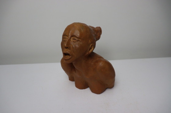 Image 1 of Screaming Woman