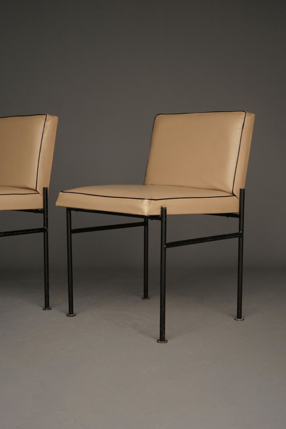 Image 1 of Modernistische bijzetstoelen van Wim Den Boon, jaren 1960. Set van 2