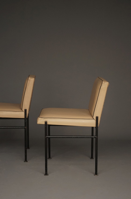 Image 1 of Modernistische bijzetstoelen van Wim Den Boon, jaren 1960. Set van 2