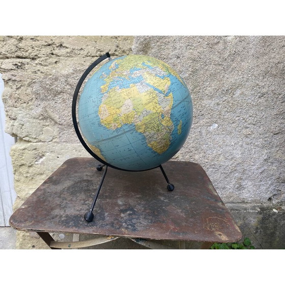 Image 1 of Vintage kartonnen wereldbol, 1967