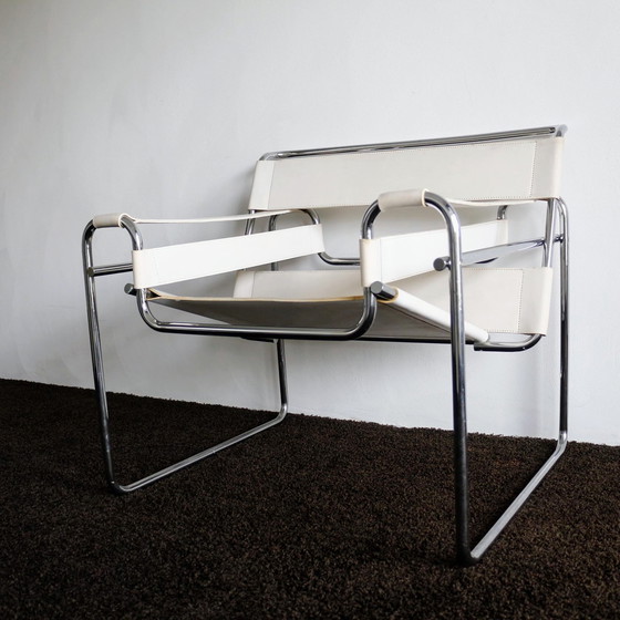 Image 1 of Wassily Chair By Marcel Breuer Voor Gavina