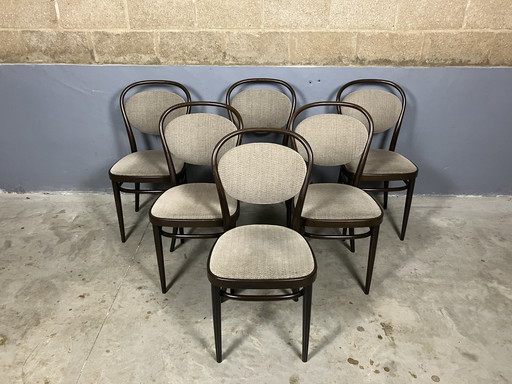 6x Thonet 215 stoelen bentwood