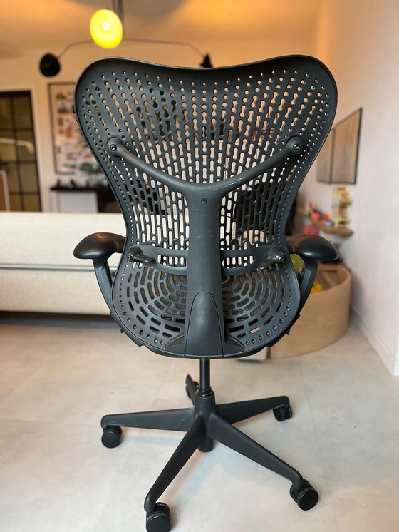 Image 1 of Herman Miller Mirra Bureaustoel