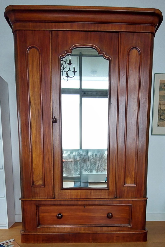 Image 1 of Klassieke Antieke Houten Halkast Hangkast Garderobe Kast Met Onderlade