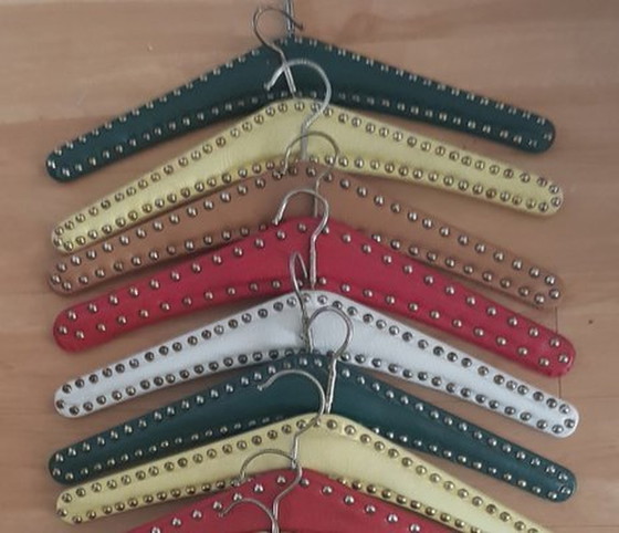 Image 1 of Kleerhangers, 1950S, set van 12