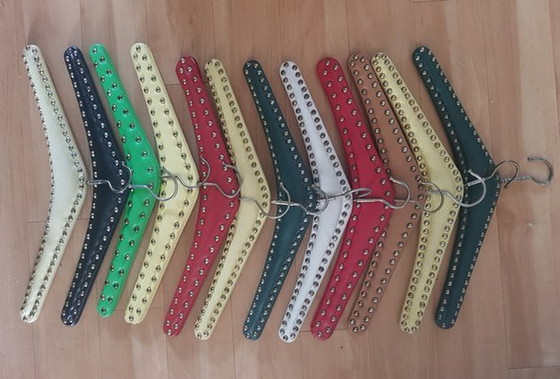 Image 1 of Kleerhangers, 1950S, set van 12