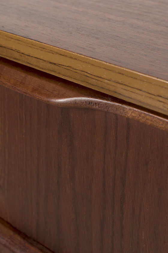 Image 1 of Vintage teak ladekast