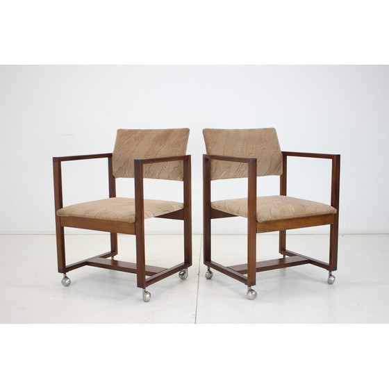 Image 1 of Paar vintage fauteuils in beukenhout en stof op wielen, Tsjecho-Slowakije 1980