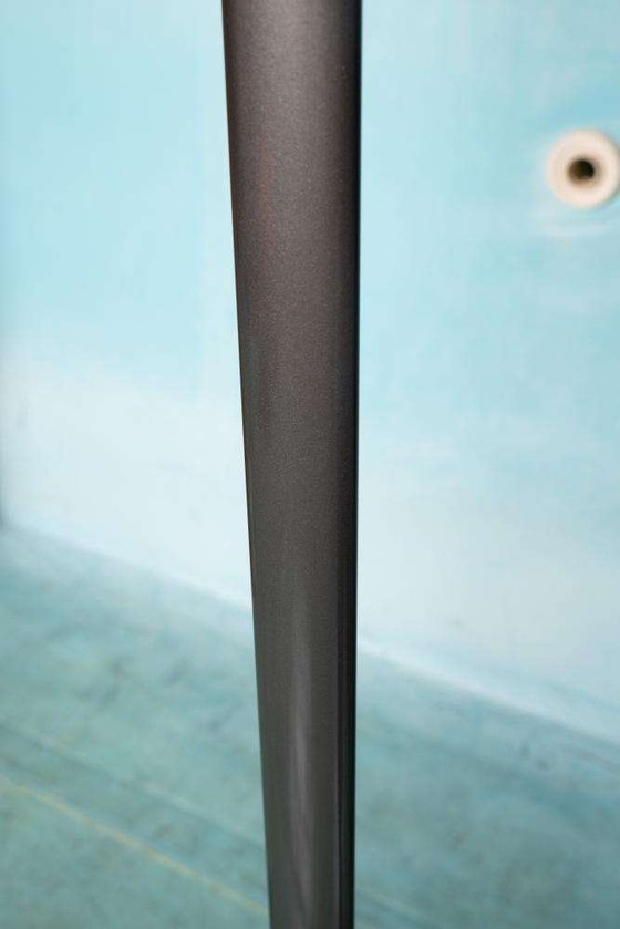 Image 1 of Vintage Artemide vloerlamp glas, minimalist uplight 80s