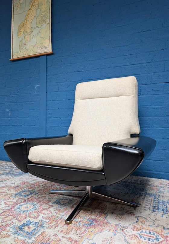 Image 1 of Vintage Deens Design Fauteuil