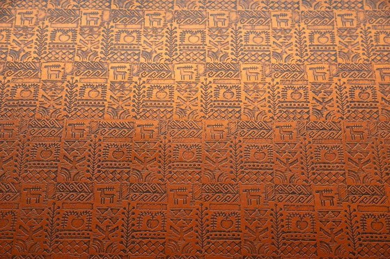 Image 1 of Midcentury Deens design tafel geponst koper vintage table