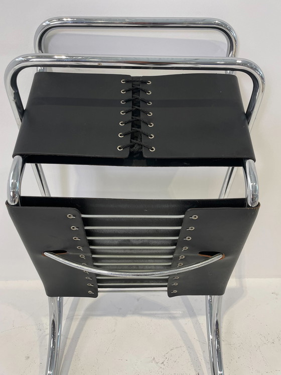 Image 1 of Vintage Mies van der Rohe stoel