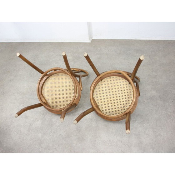 Image 1 of Paar vintage No. 18 eetkamerstoelen