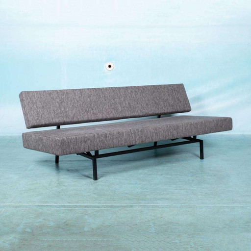 Gerenoveerde Martin Visser slaapbank 60s minimalist daybed