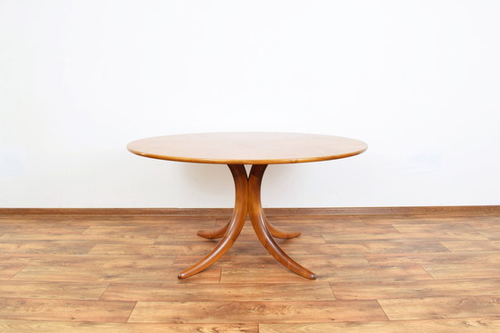 Image 1 of Mid Century Notenhouten tafel van Alma, 1960S.