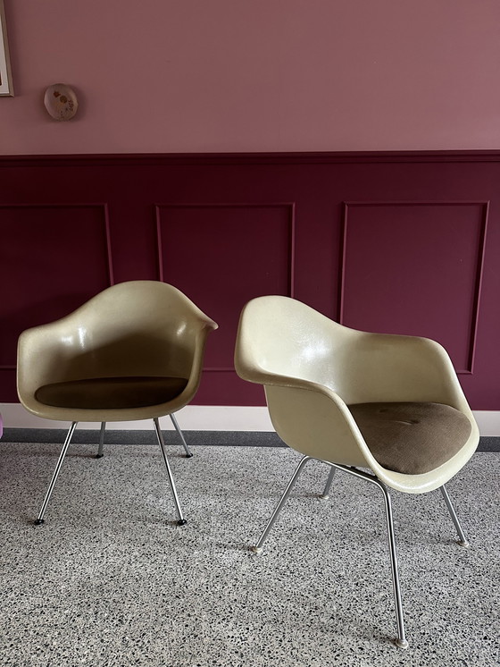 Image 1 of 2x Charles & Ray Eames Fiberglass “SAX” Chairs for Herman Miller 1970s