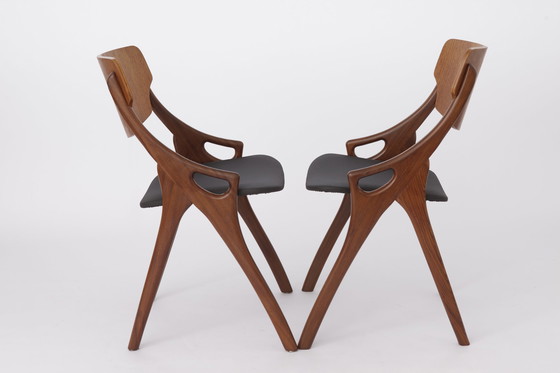 Image 1 of Paar Arne Hovmand Olsen stoelen voor Mogens Kold jaren 50 Teak