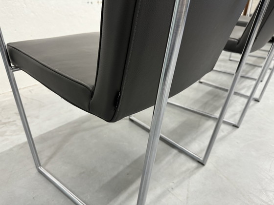 Image 1 of 4 Harvink Dash Eetkamerstoelen Grijs Leer 