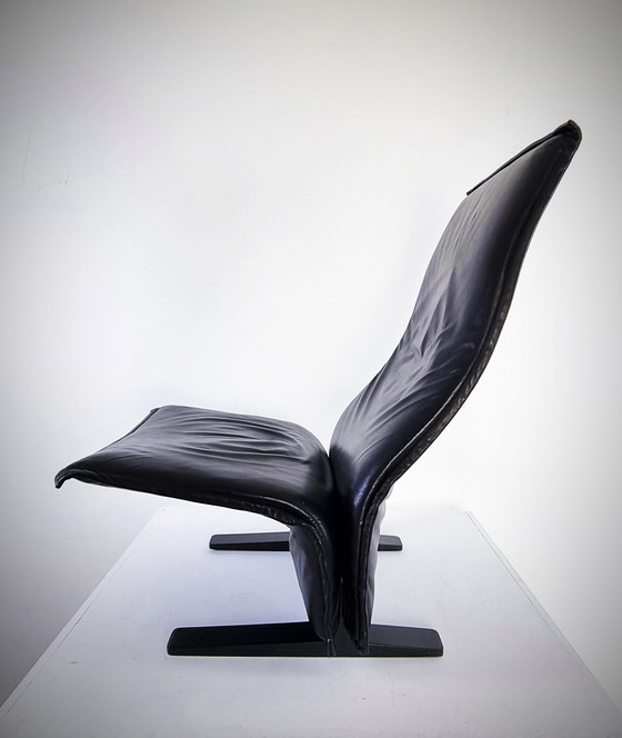 Image 1 of 2x Artifort Concorde F784 fauteuil in zwart lederen uitvoering