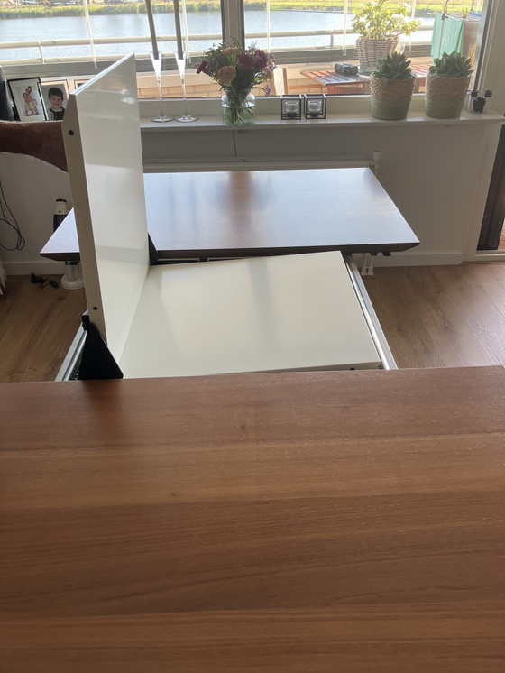 Image 1 of Boconcept Eettafel Deens