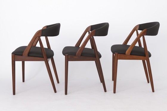 Image 1 of 6 Kai Kristiansen vintage stoelen, model 31, eetkamerstoelen, jaren 1960, teakhout