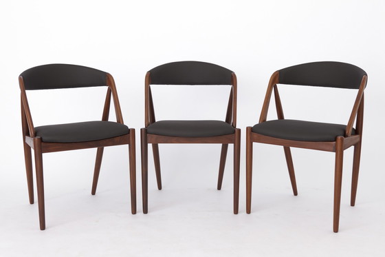 Image 1 of 6 Kai Kristiansen vintage stoelen, model 31, eetkamerstoelen, jaren 1960, teakhout