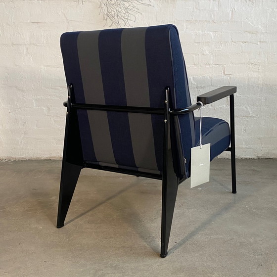 Image 1 of Vitra Fauteuil de Salon Blauw