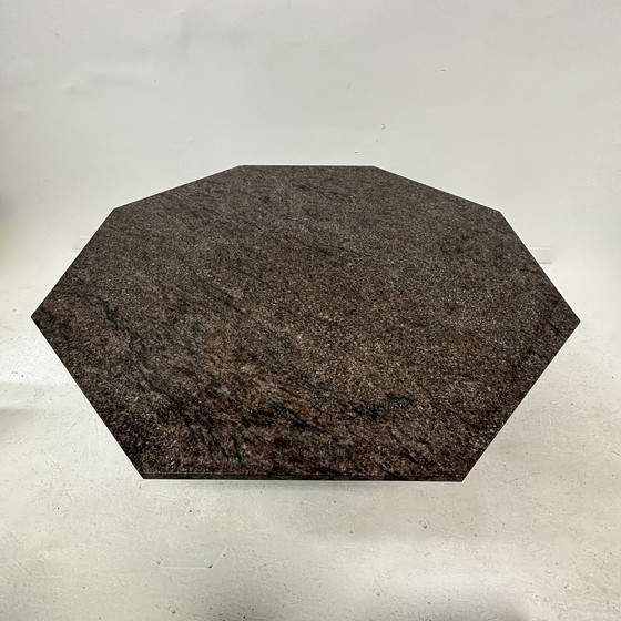 Image 1 of Mid Century Hexagonale Granieten Salontafel, 1980'S