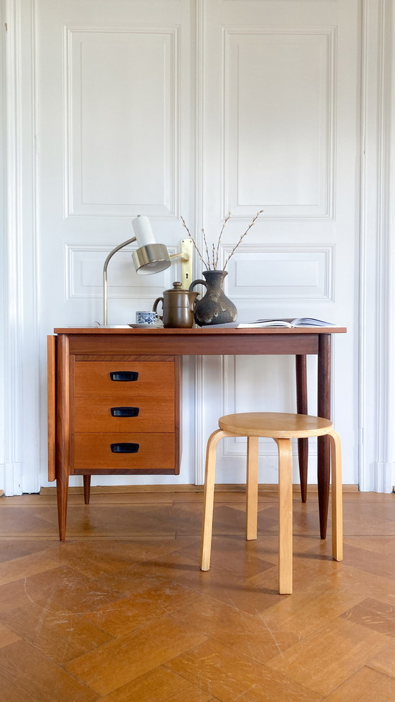 Image 1 of Arne Vodder Vintage Houten Bureau