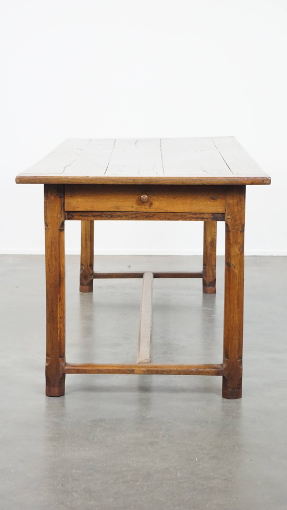 Image 1 of Eettafel van eikenhout met 2 lades