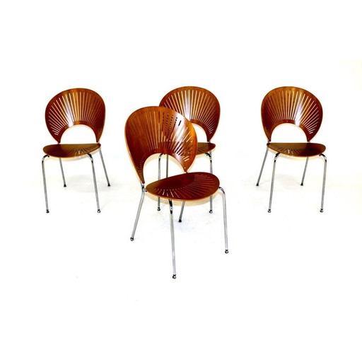 Set van 4 vintage model tafelstoelen. 3298 Trinidad Nanna Ditzel Denemarken 1960